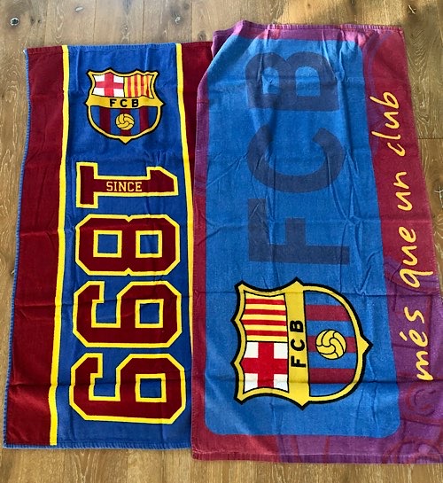 2 Handtücher von FC Barcelona